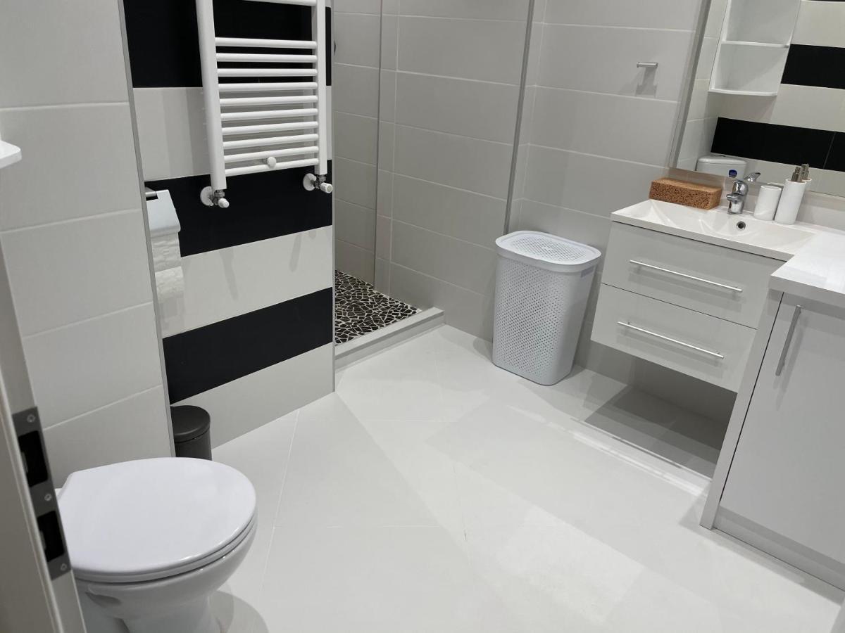 Stylish Westpark 2 Residence Lake View W8 Bukarest Exterior foto